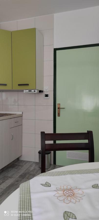 Tp Apartman 1 Križevci Exterior foto